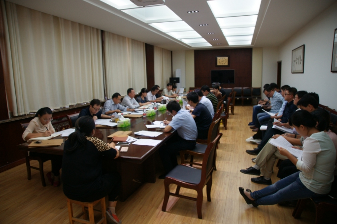 青島理工大學(xué)臨沂校區(qū)召開2019年教學(xué)實(shí)驗(yàn)儀器設(shè)備購(gòu)置預(yù)算論證會(huì)